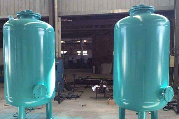 多介質(zhì)過濾器是怎么將水中雜質(zhì)去除掉的？